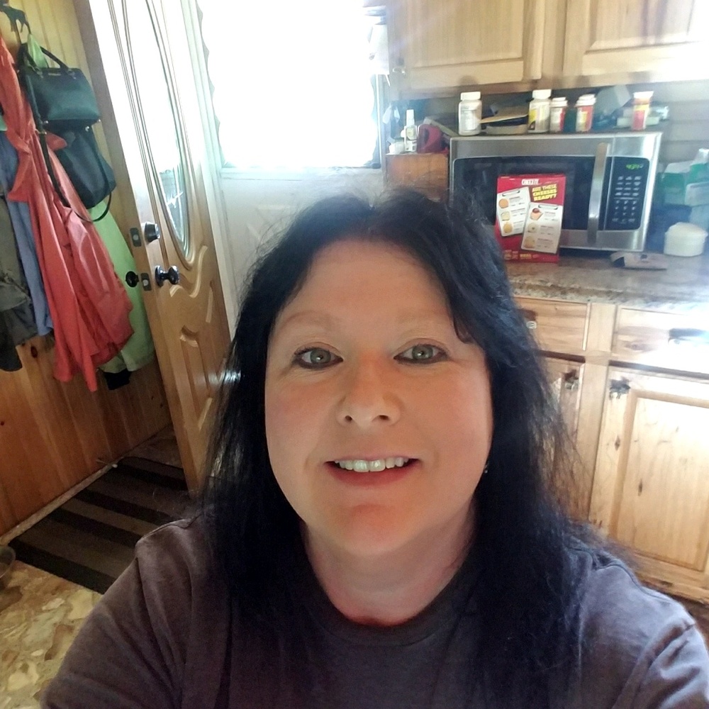 Meet your Posher, Brenda